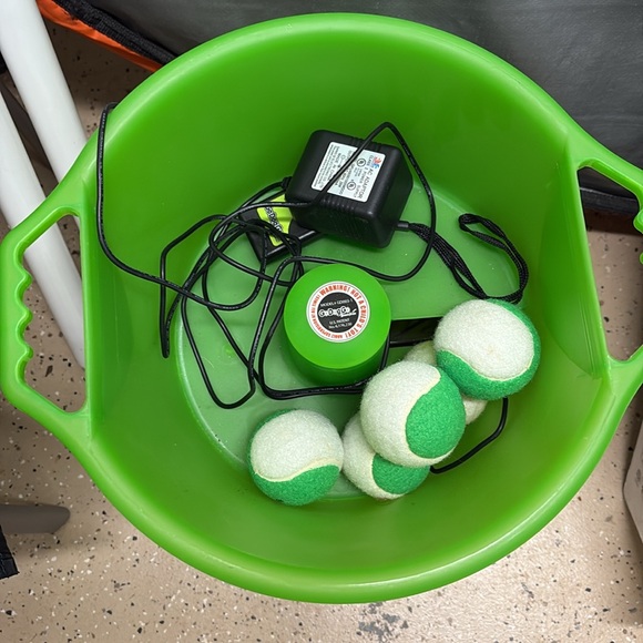 Fetch machine - Picture 2 of 2